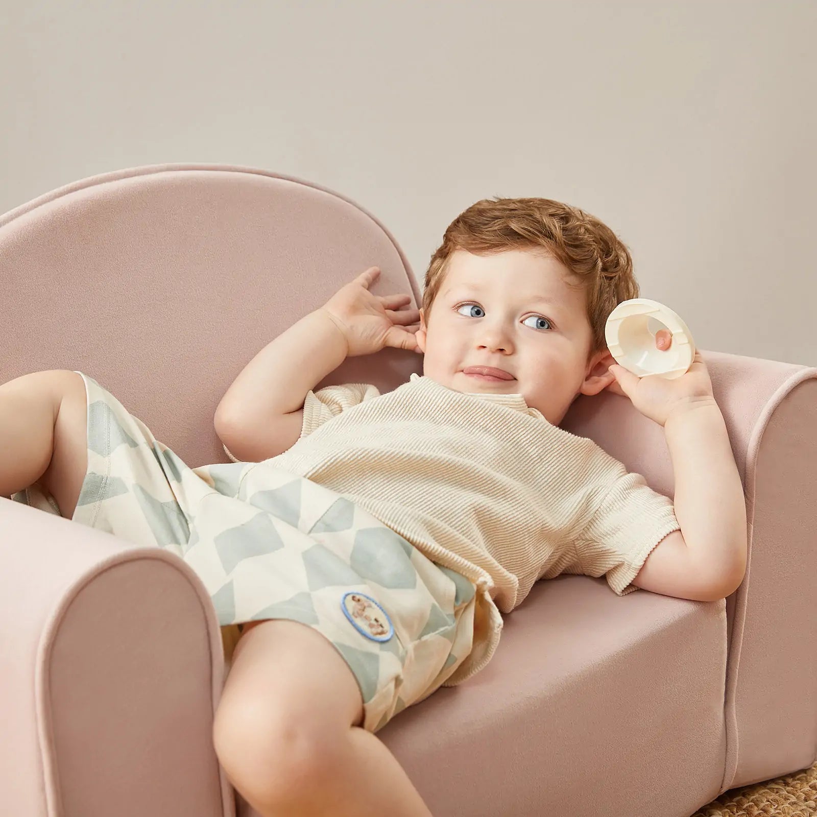 Tiny Land® GentleSnug Kid Chair - Pink