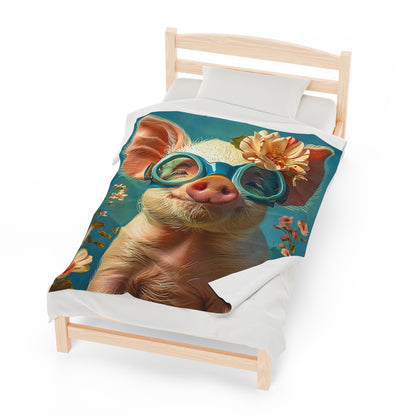 Adorable Pig in Goggles Velveteen Plush Blanket – Snuggle Up with Pure Cuteness!